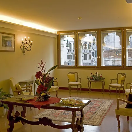 Hotel Palazzo Marcello Al Sole