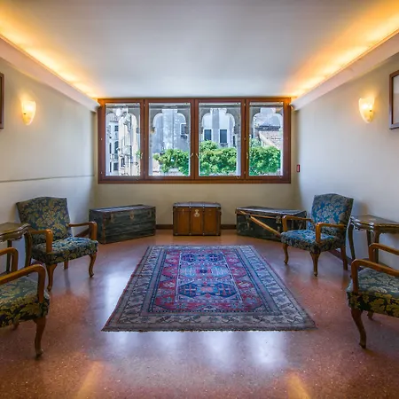 Palazzo Marcello Al Sole Hotel 3*