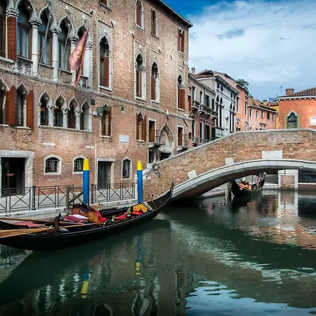Palazzo Marcello Al Sole Hotel 3*
