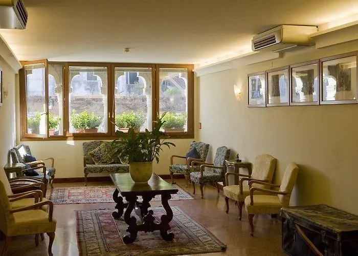 Palazzo Marcello Al Sole ホテル