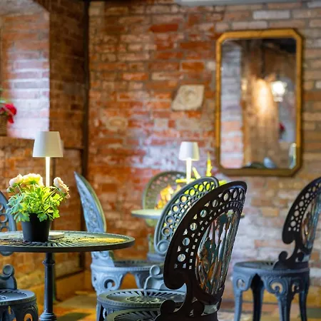 Hotel Palazzo Marcello Al Sole 3*