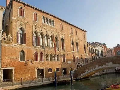 Palazzo Marcello Al Sole
