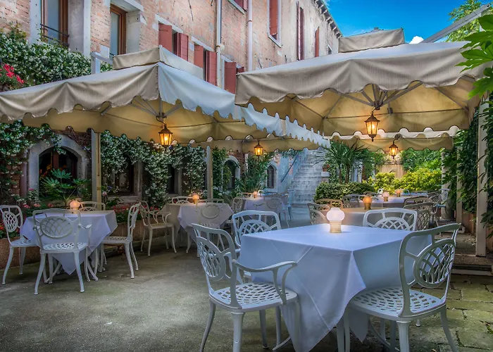 Palazzo Marcello Al Sole