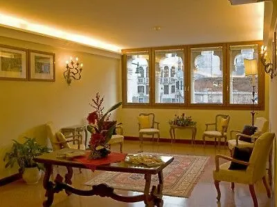 Palazzo Marcello Al Sole