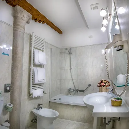 Hotel Palazzo Marcello Al Sole 3*