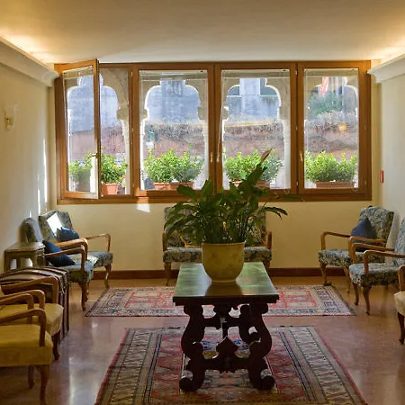 Palazzo Marcello Al Sole