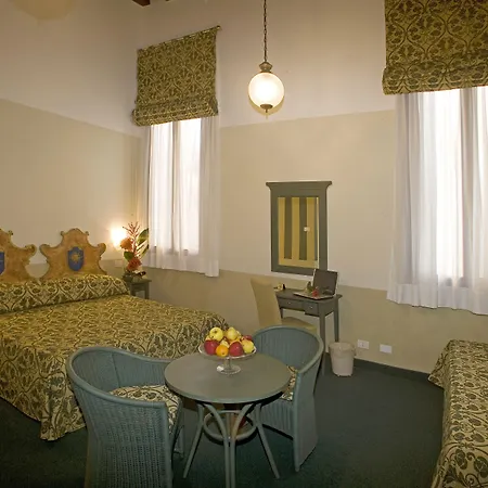 Palazzo Marcello Al Sole Отель 3*