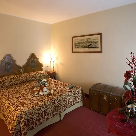 Palazzo Marcello Al Sole ホテル 3*