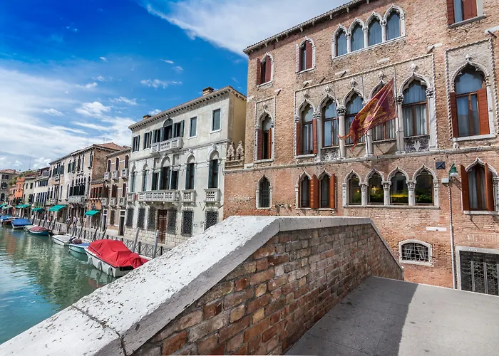 Palazzo Marcello Al Sole