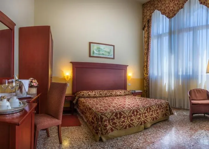 Palazzo Marcello Al Sole 3* Venedik