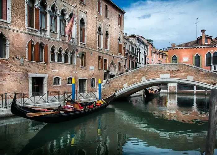 Palazzo Marcello Al Sole Otel 3*